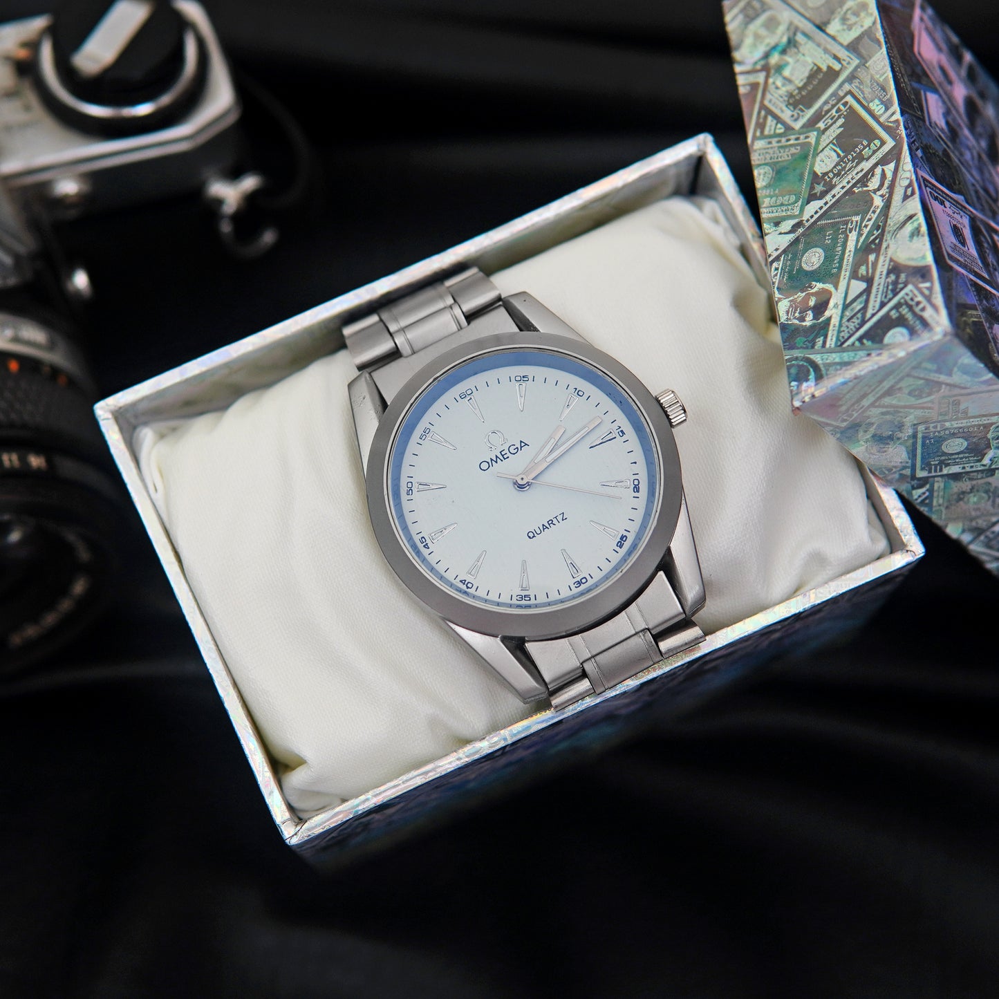 OMEGA New launched silver chain watch for men , Round chain steel watch for men