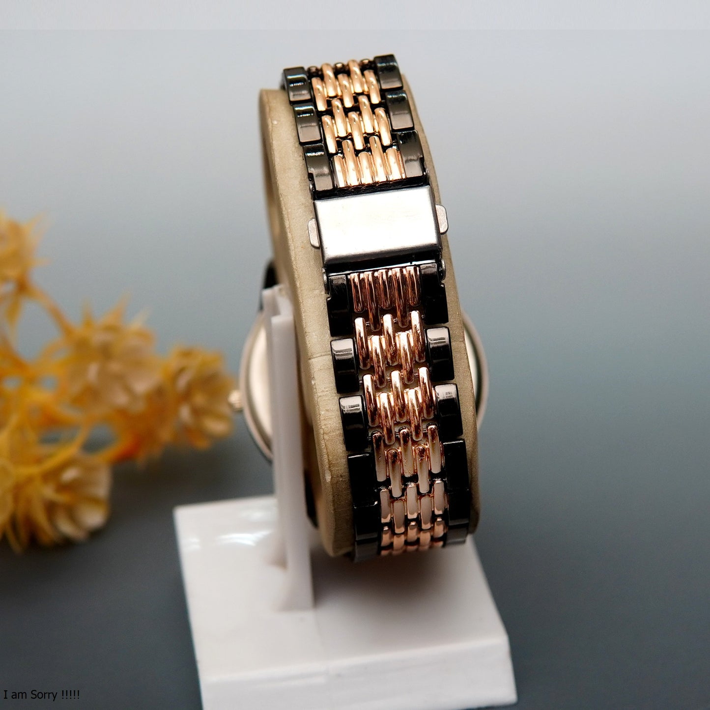 Stainless two tone Band Quartz Wrist Watch CD Collection Turntable Dial Men